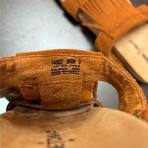 Minnetonka Womens Slides Sandals Brown Leather Fringe Boho Slip On Size 9 - Picture 8 of 9